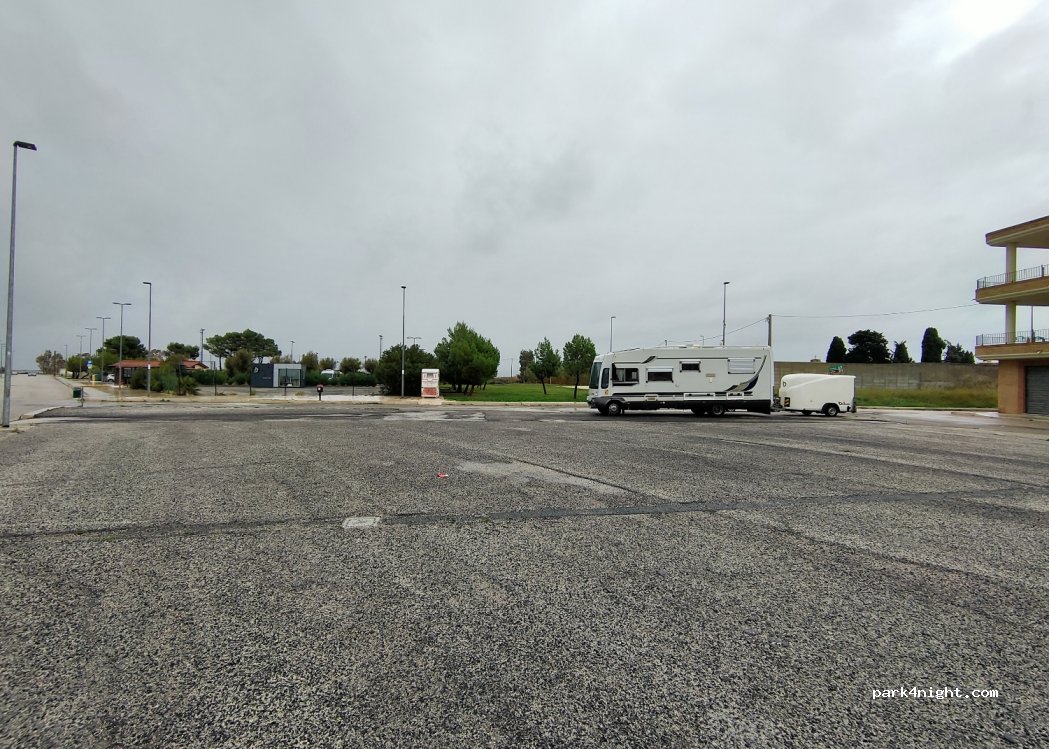 (71010) Lesina - 54 Via Manzoni — foto