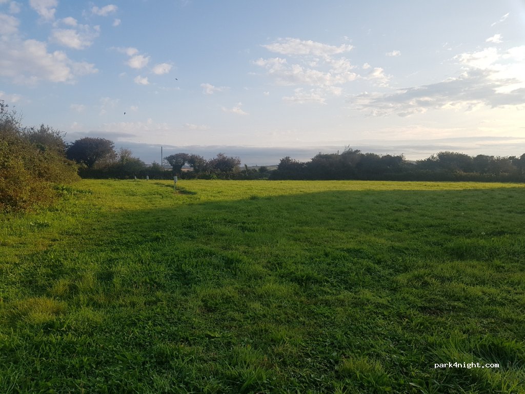 (TR20 9AW) Penzance - Kenneggy Downs, Rosudgeon — foto
