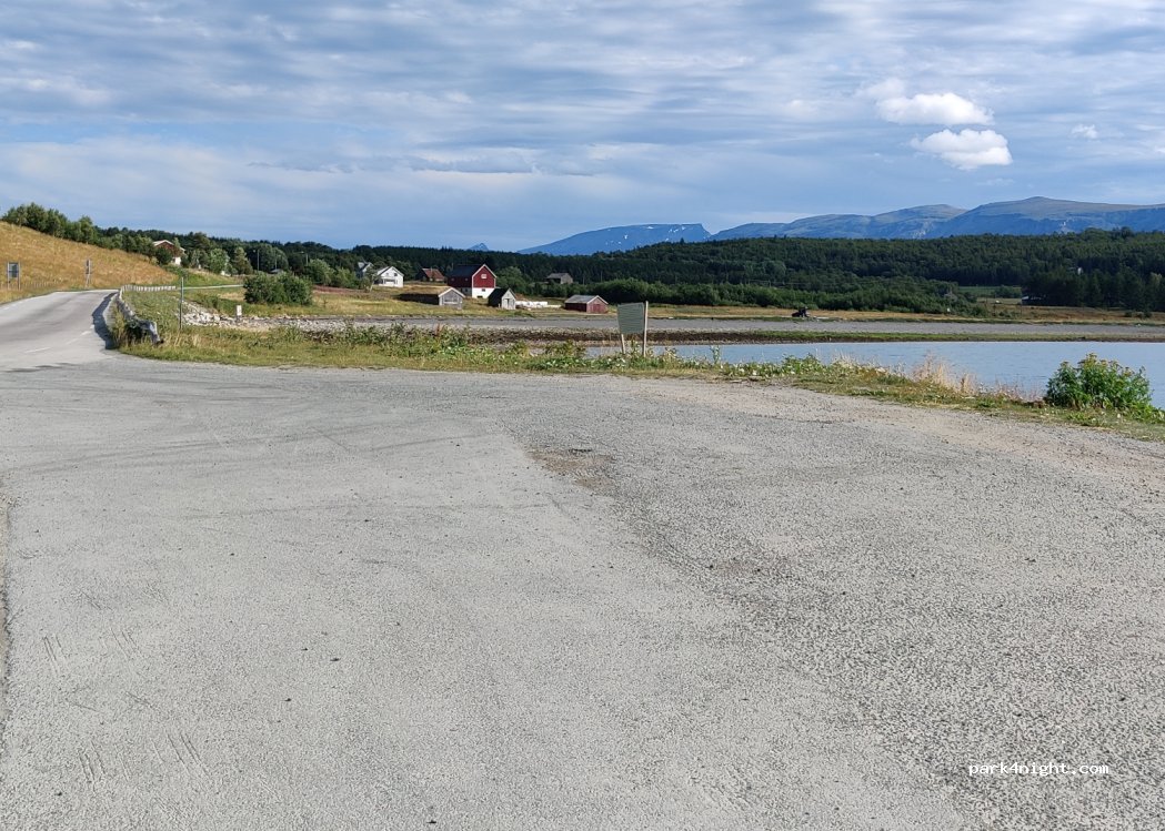 (9060)  - Primær Fylkesveg 868 — foto