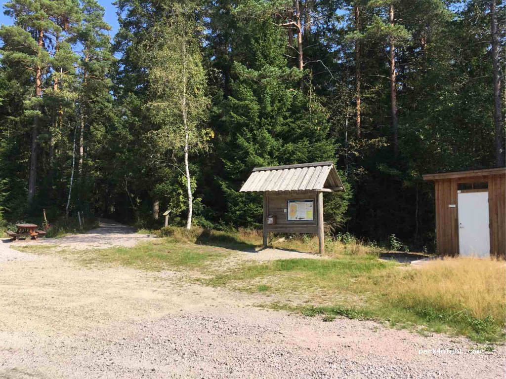 (523 96) Mörkö - — foto 2