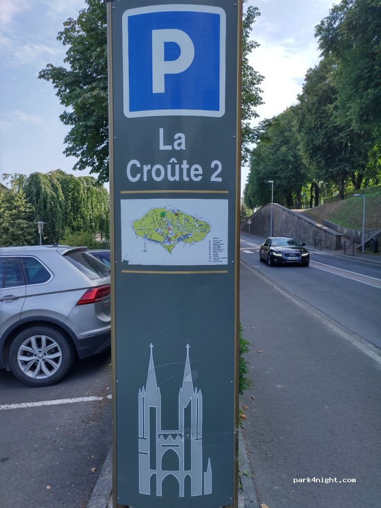 (50200) Coutances - 2 Rue de la Verjusière — foto