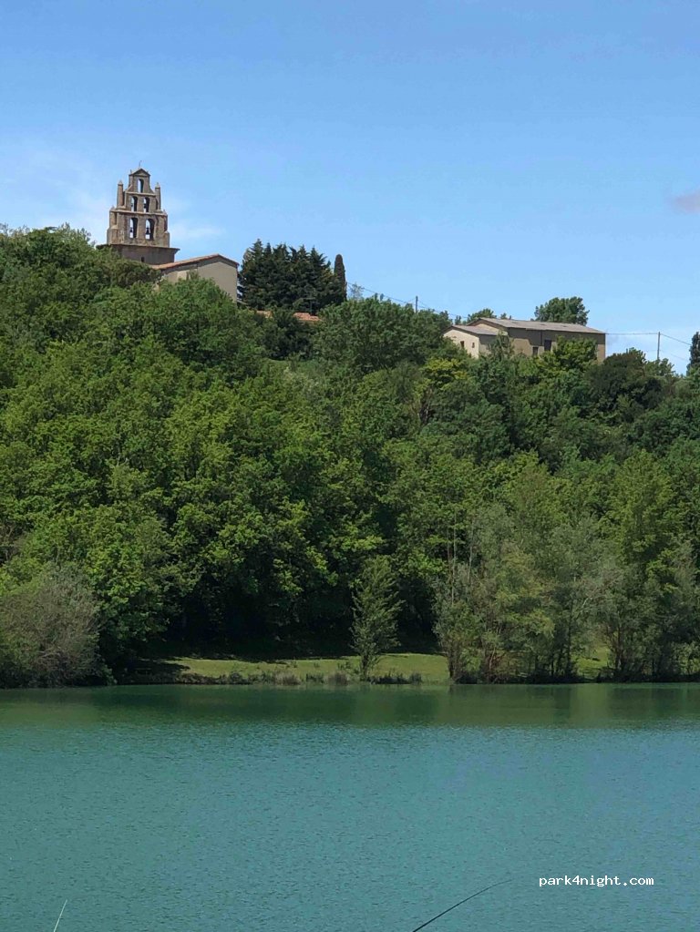 (31540) Le Vaux - D18 — foto
