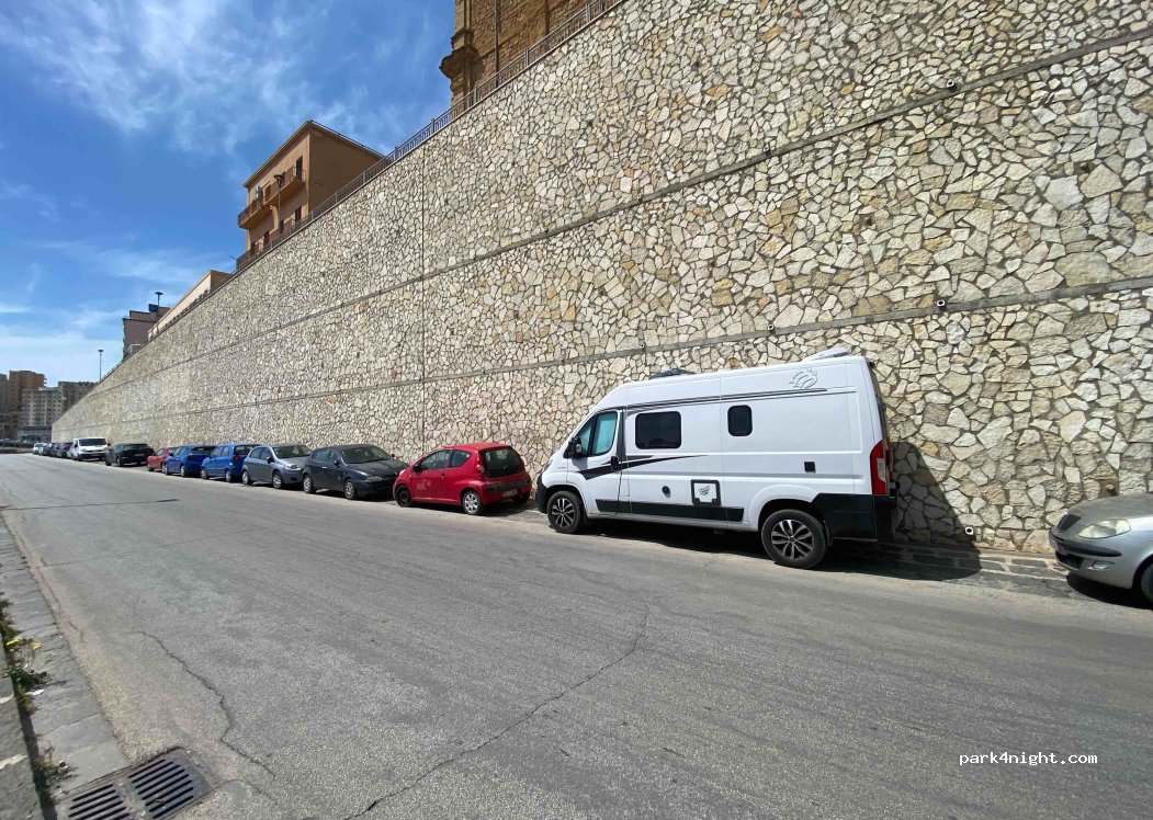 (92100) Agrigento - 1 Via Luigi Pirandello — foto