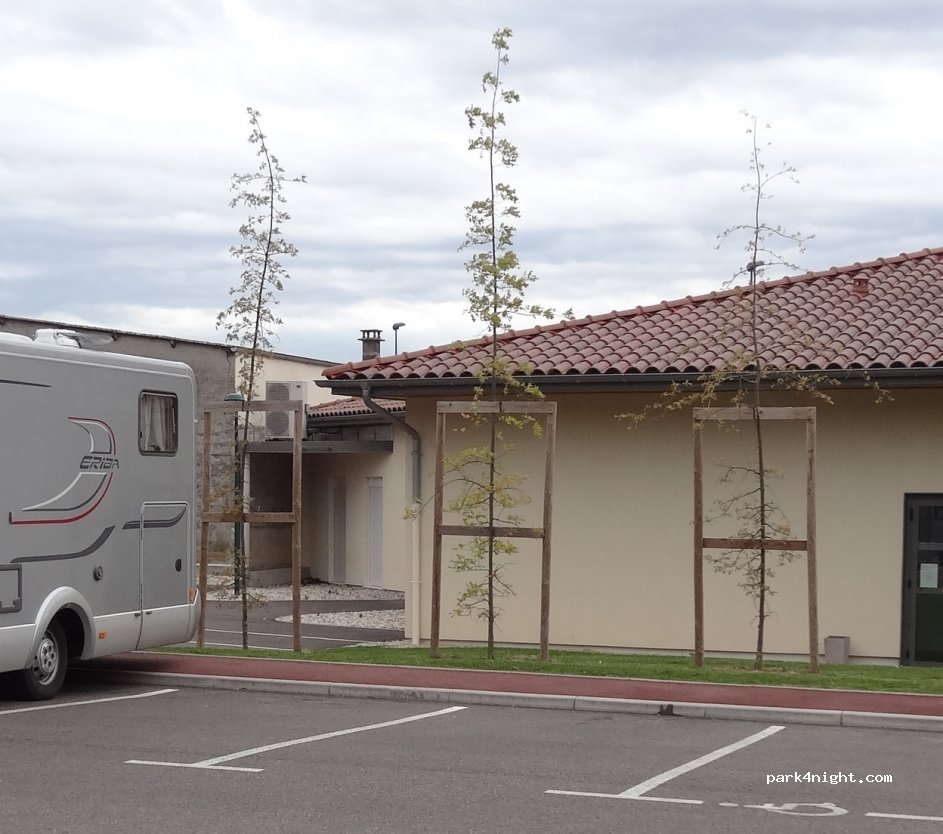 (01240) Saint-Paul-de-Varax - Le Village — foto