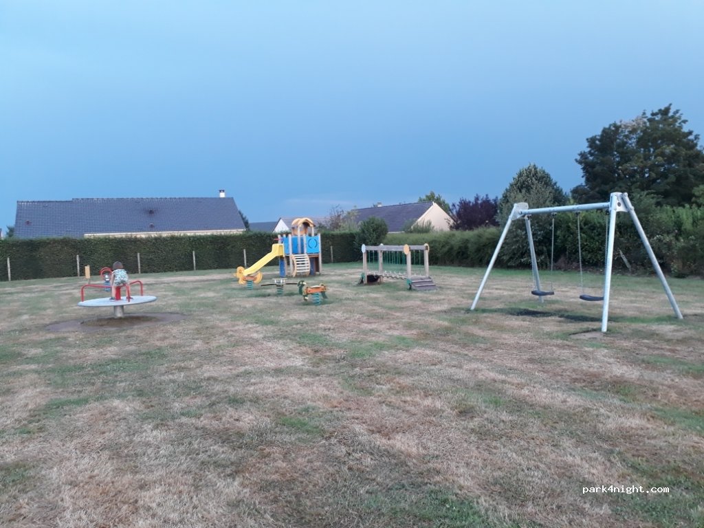 (27800) Bosrobert - 19 Route du Château d'Eau — foto 2