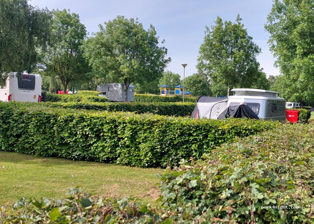 Camac Valley Tourist Caravan and Camping Park — foto 5