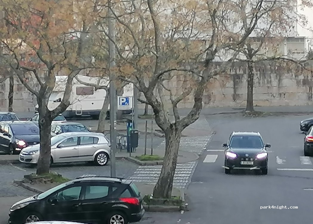 (4715-213) Braga - Praça Doutor Cândido da Costa Pires — foto 2
