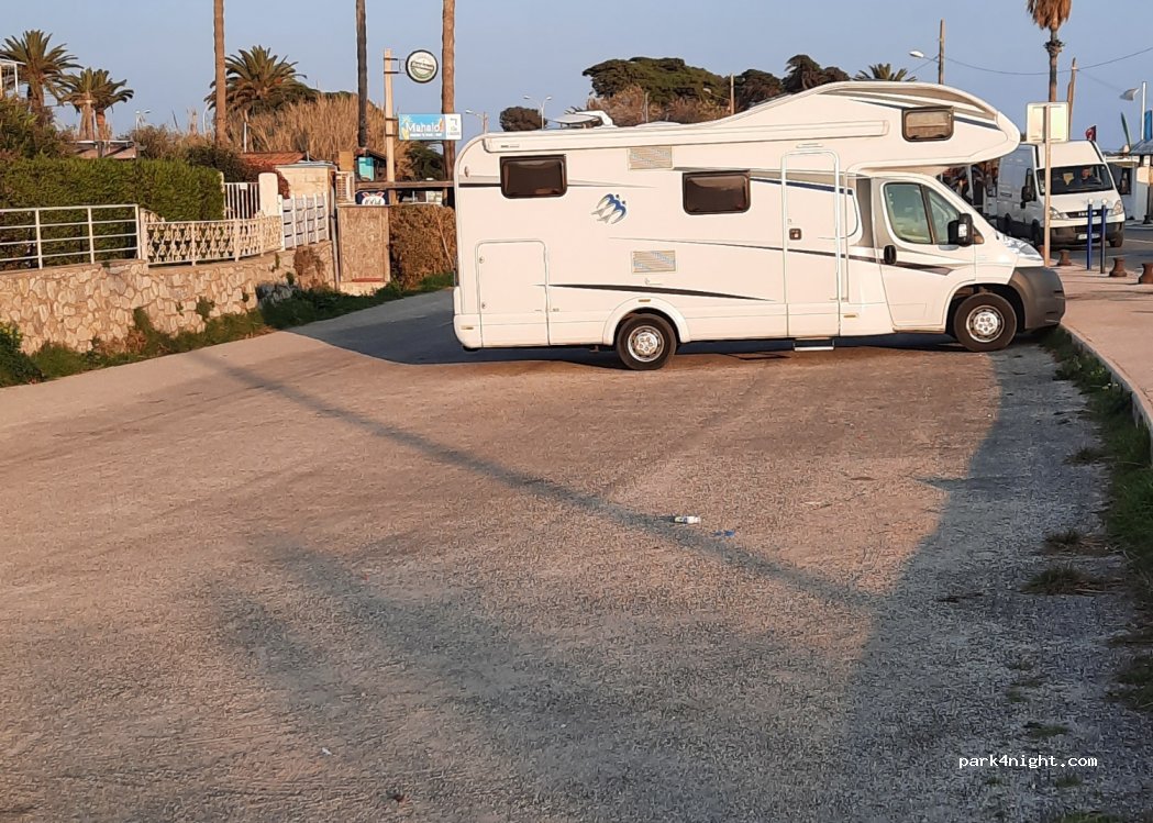 (83400) Hyères - 3087 Route de l'Almanarre — foto
