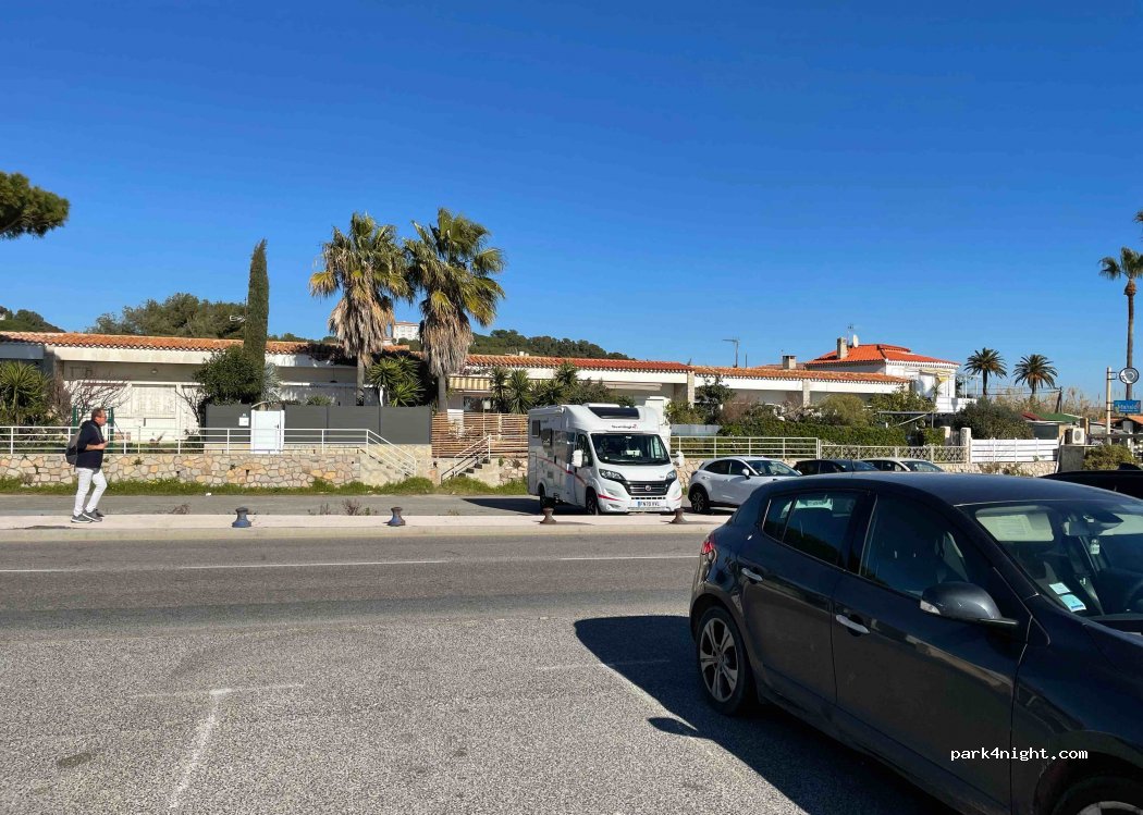 (83400) Hyères - 3087 Route de l'Almanarre — foto 3