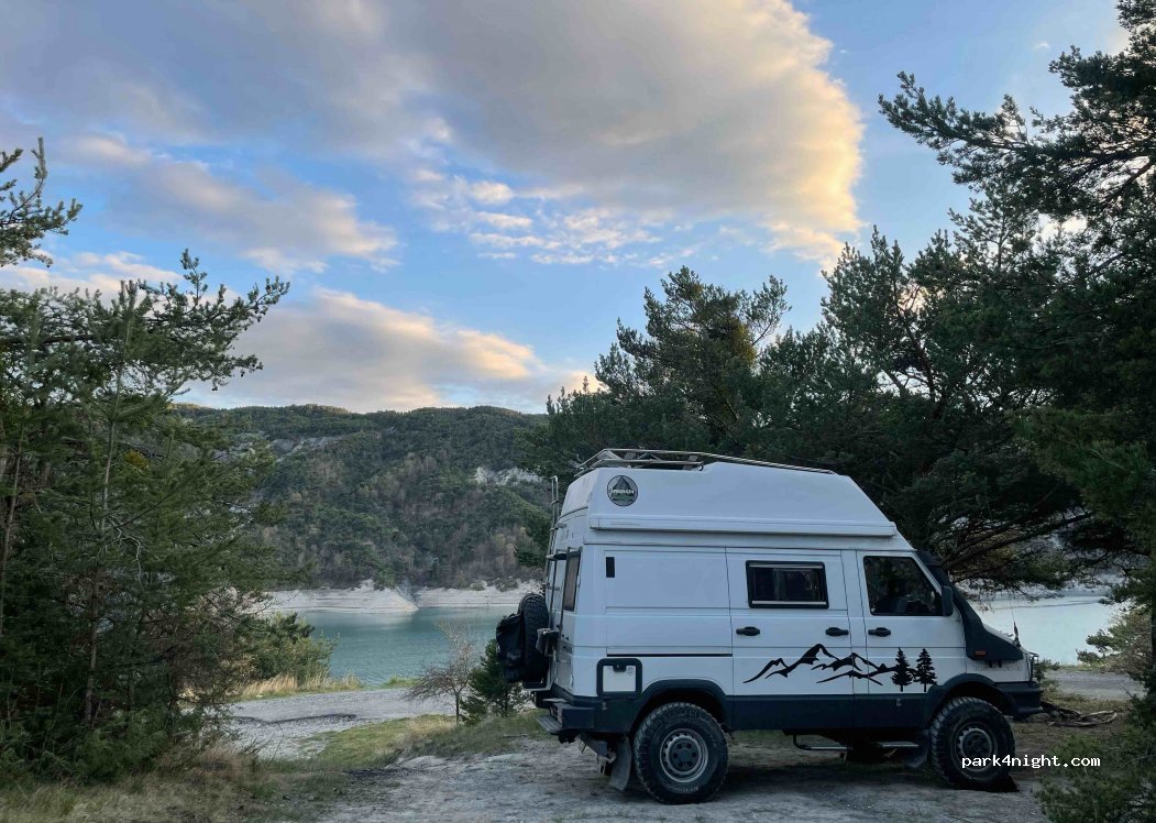(04340) Le Lauzet-Ubaye - Unnamed Road — foto