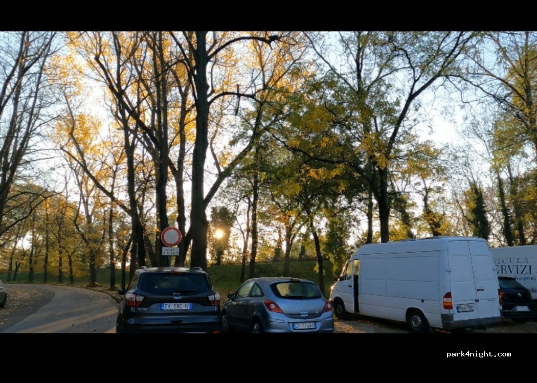 (44123) Ferrara - 19 Viale Alfonso I D'Este — foto 4
