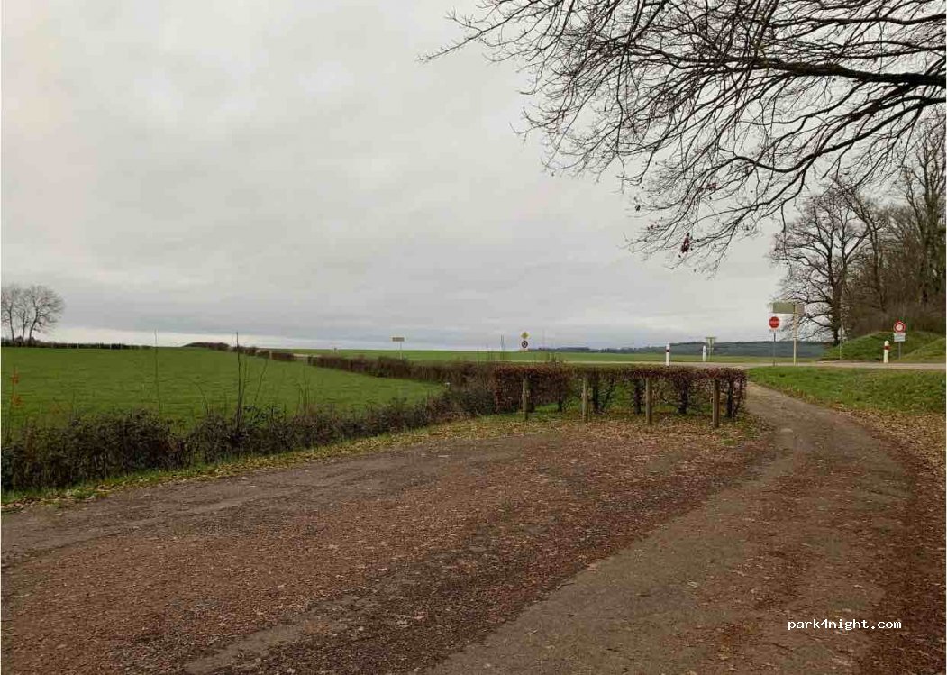 (21350) Vitteaux - 26 Route des Laumes — foto