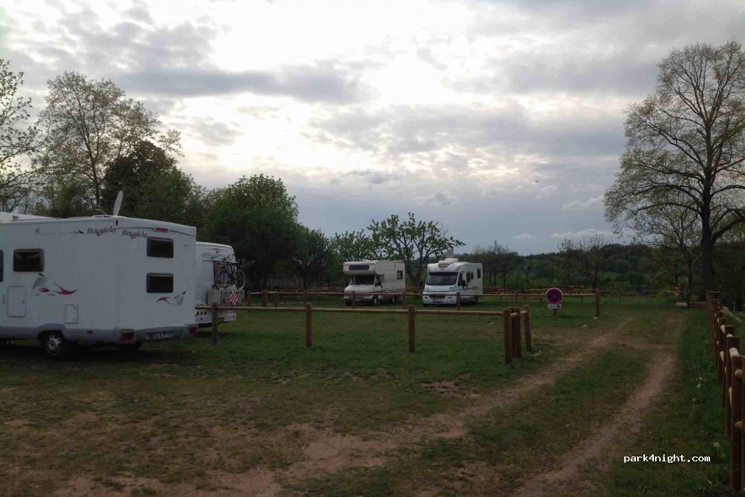 (46100) Capdenac - Les Jardins — foto