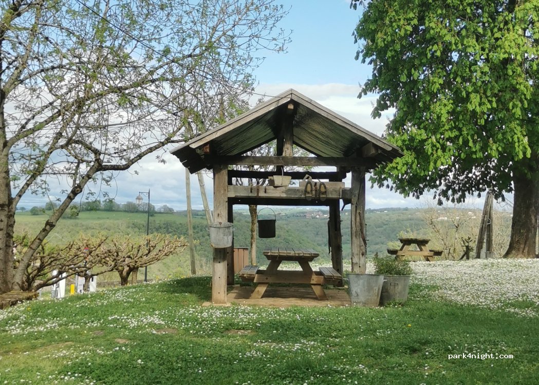 (46100) Capdenac - Les Jardins — foto 4