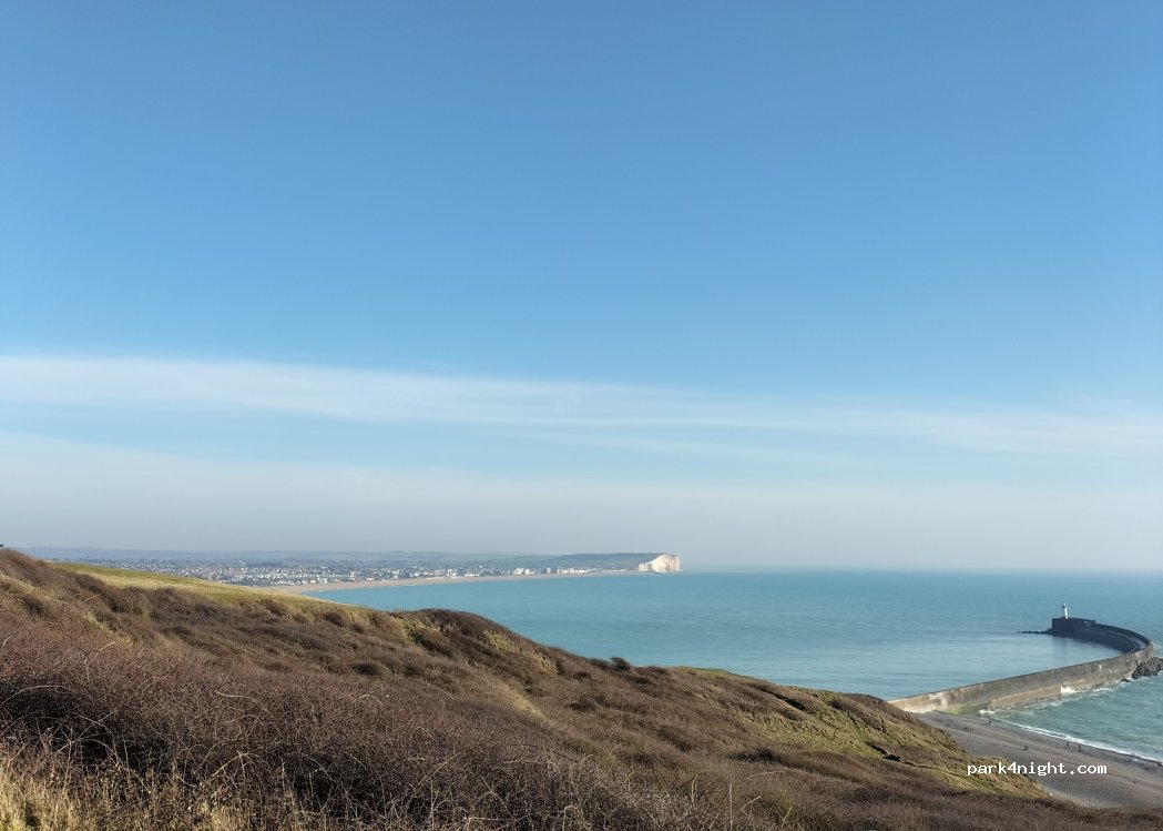 (BN9 9DU)  - 18 Fort Road — foto 3