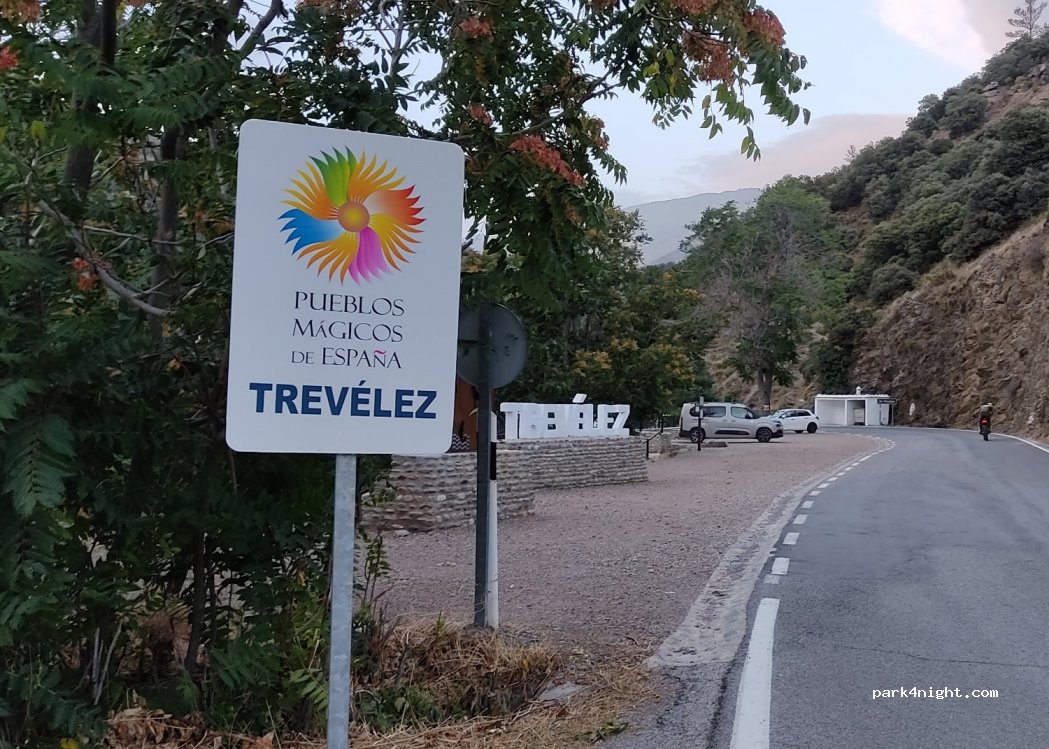 (18417) Trevélez - 50 Calle Carretera — foto