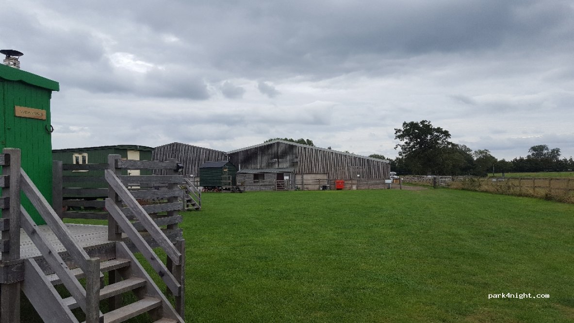 Malmesbury Glamping — foto
