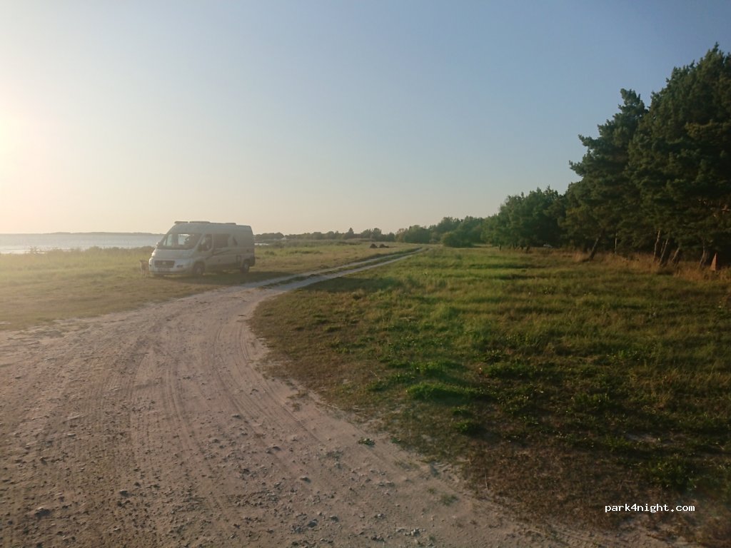 (93328) Kotlandi / Saare maakond - Pihlaranna tee — foto