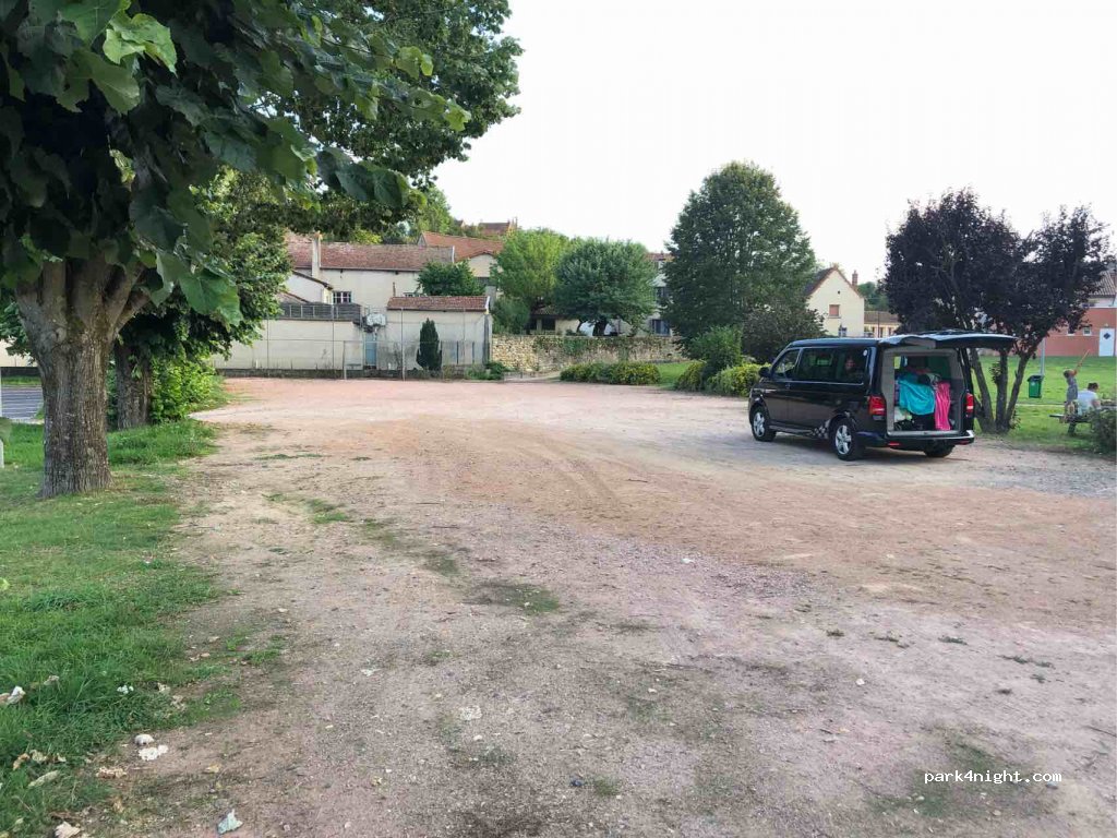 (71250) Massilly - 17 Route de Cluny — foto