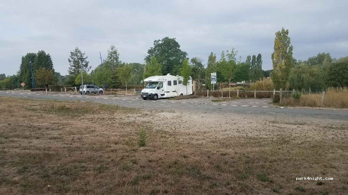 (03290) Dompierre-sur-Besbre - 191 Route de Diou — foto 2