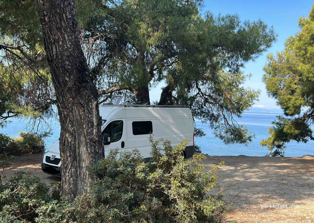 (630 81) Sithonia - Unnamed Road — foto 4