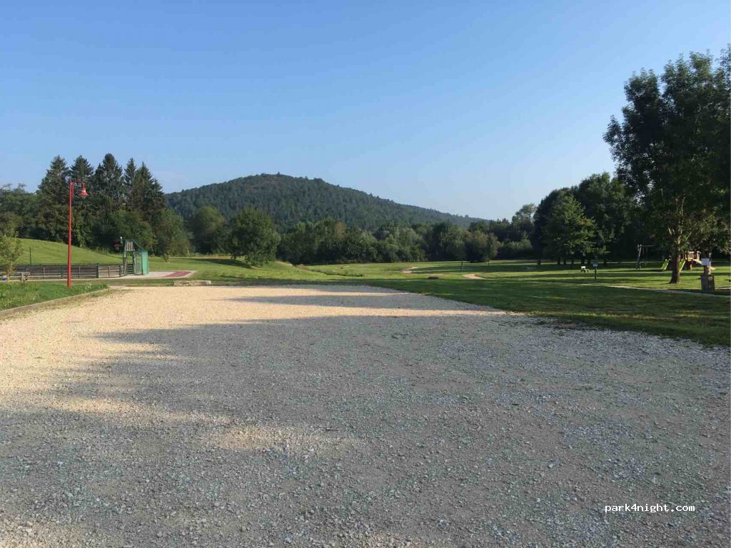 (01430) Maillat - 110 Route de Peyriat — foto