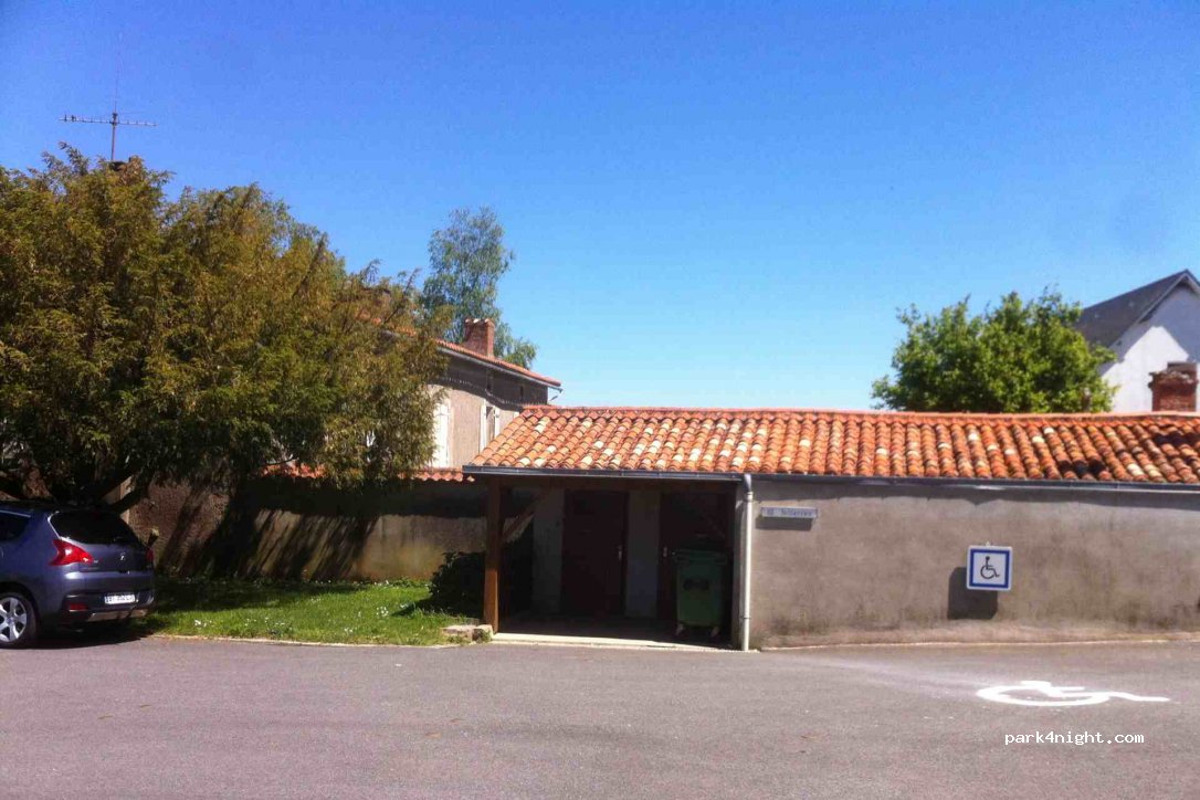(79130) Allonne - Le Bourg — foto 2