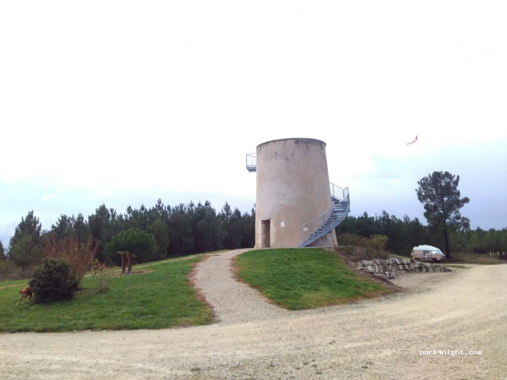 (16190) Bors - Unnamed Road — foto