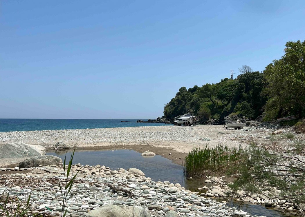 (370 01) Zagora - Ovrios beach, Unnamed Road — foto 3