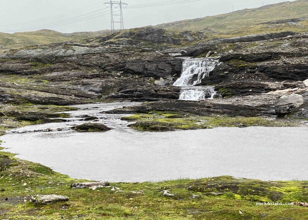 (6893) Vik i Sogn - Unnamed Road — foto 2