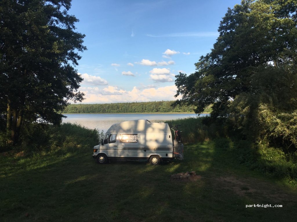 (74-110) Swobnica - Unnamed Road — foto