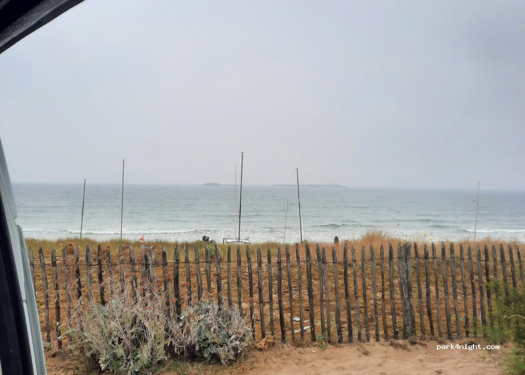 (56510) Saint-Pierre-Quiberon - 2 Place Neptune — foto 2