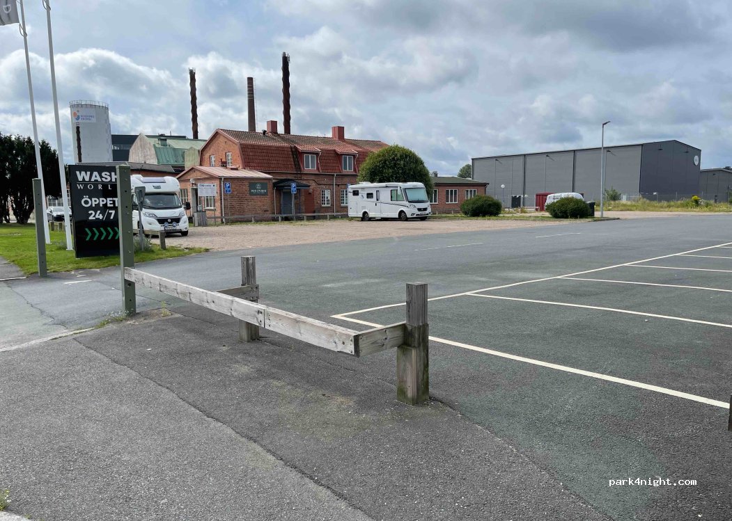 (574 38) Vetlanda - 3F Fabriksgatan — foto 4