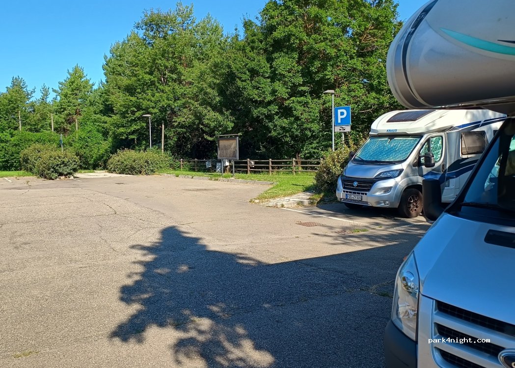 (42033) Carpineti - Piazza della Fiera — foto 4