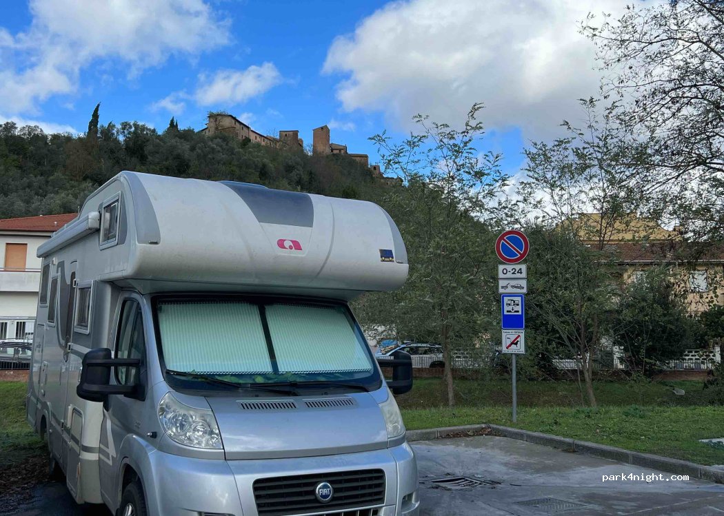 (50052) Certaldo - 12 Piazza Macelli — foto 4