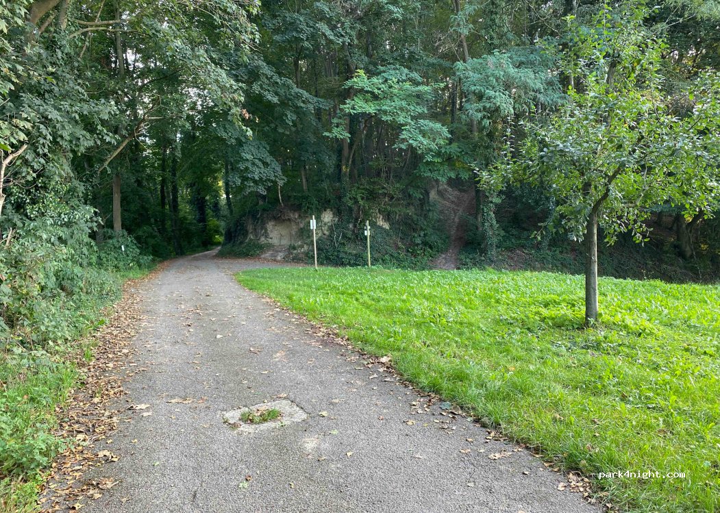 (79361) Sasbach am Kaiserstuhl - Unnamed Road — foto 2