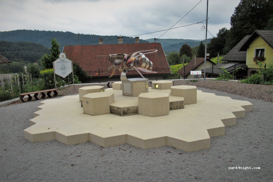 (1294) Višnja goran - 2 Cesta Dolenjskega odreda — foto 2