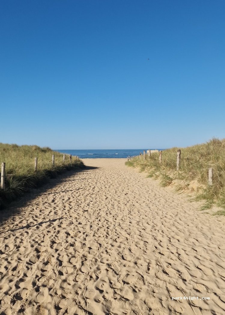 (85550) La Barre-de-Monts - Unnamed Road — foto 3