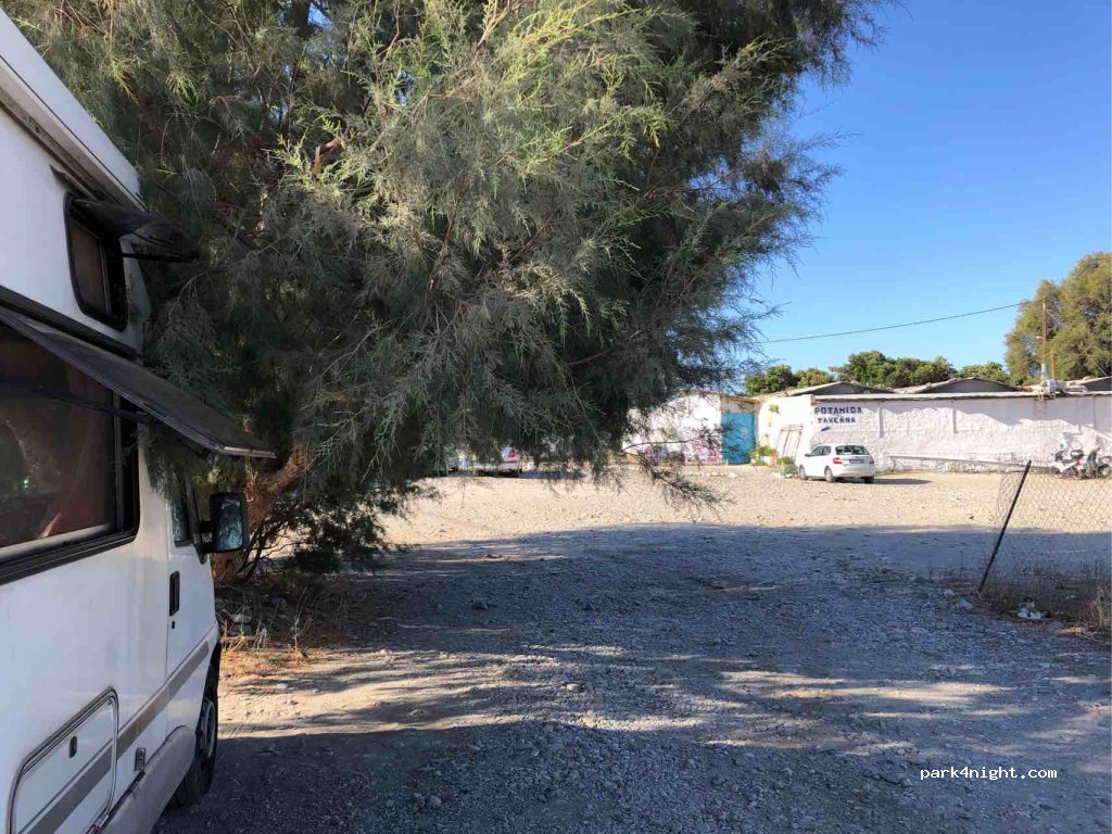 (740 56) Ag. Galini - Unnamed Road — foto 2
