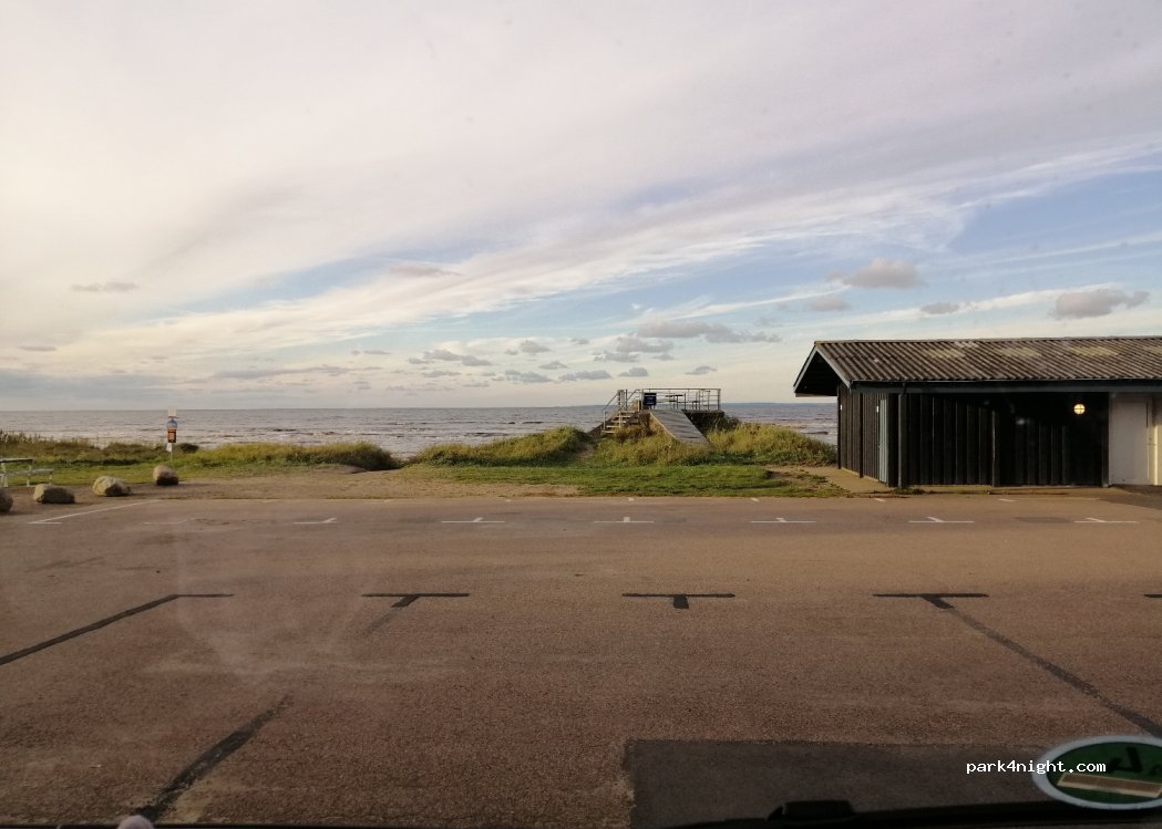 (269 36) Båstad - 4B Havsbadsvägen — foto 2
