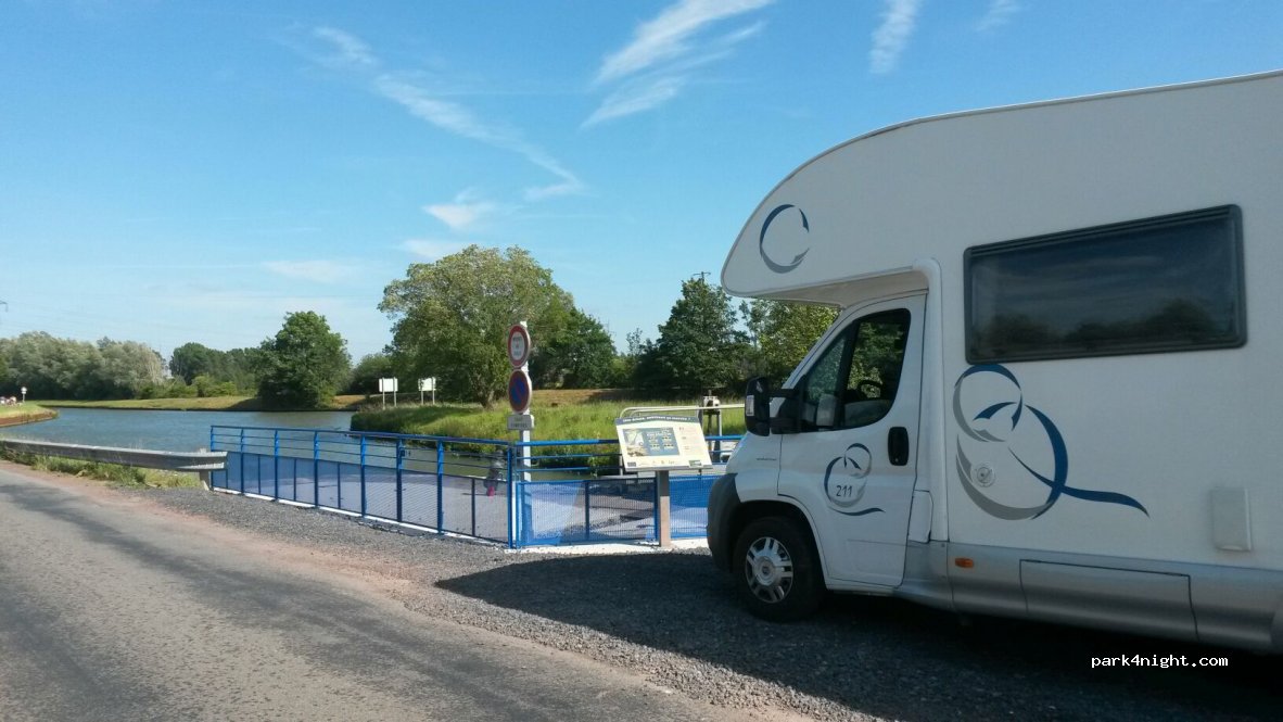 (62120) Aire-sur-la-Lys - 16 Chemin du Widdebrouck — foto 2