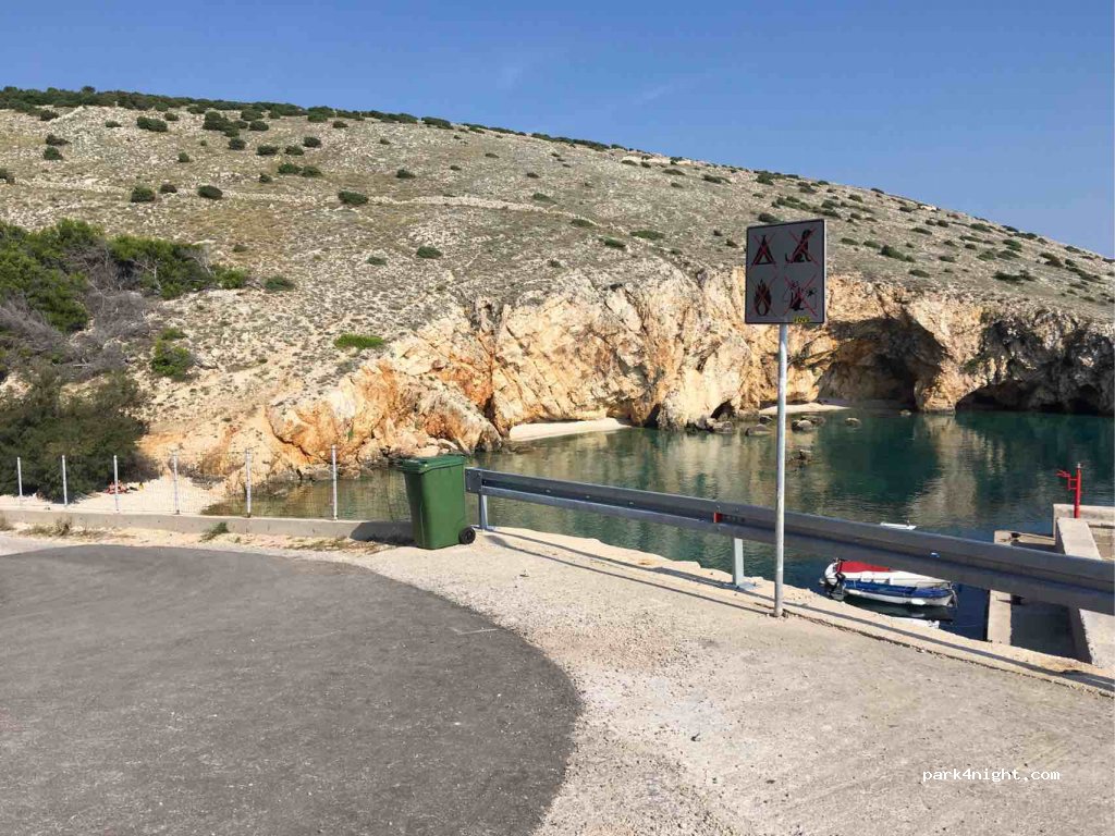 (51555) Belej - Unnamed Road — foto