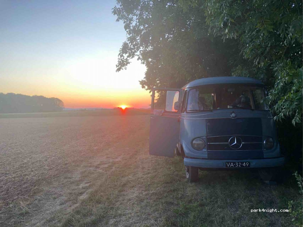 (89140) Pont-sur-Yonne - Île de Sixte — foto 2