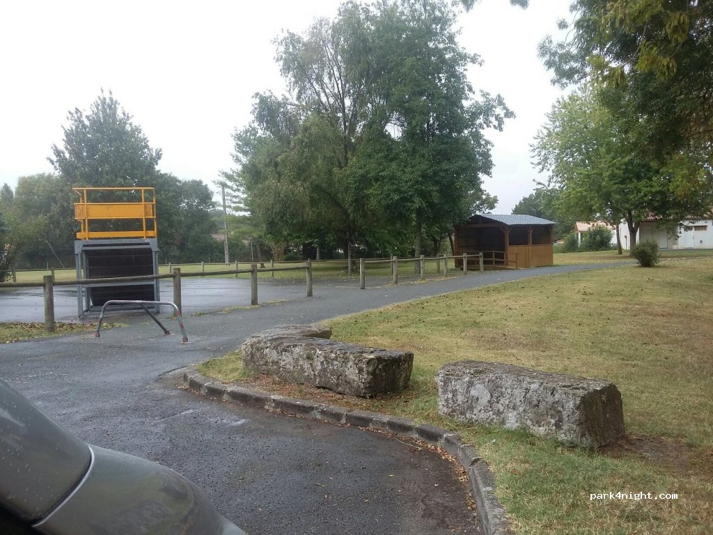 (17460) Chermignac - 12 Avenue Val de Charente — foto 3