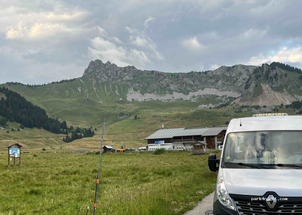 (74440) Mieussy - Chemin Rural des Mouillés à la Ramaz — foto 2