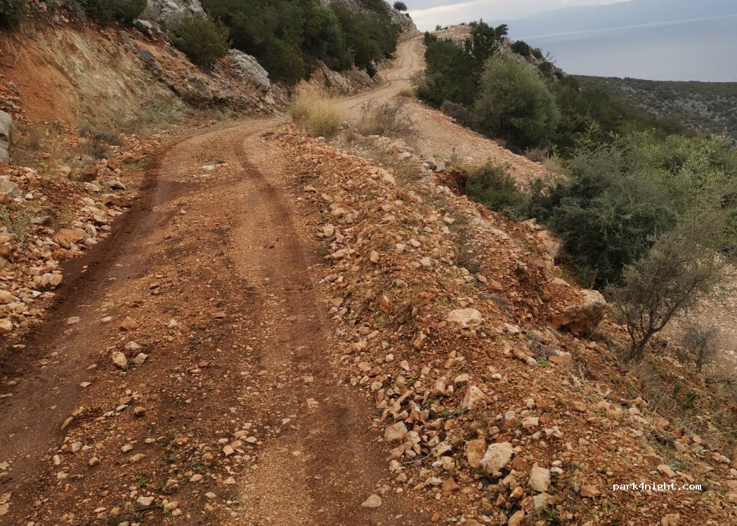 (210 60)  - Unnamed Road — foto 3