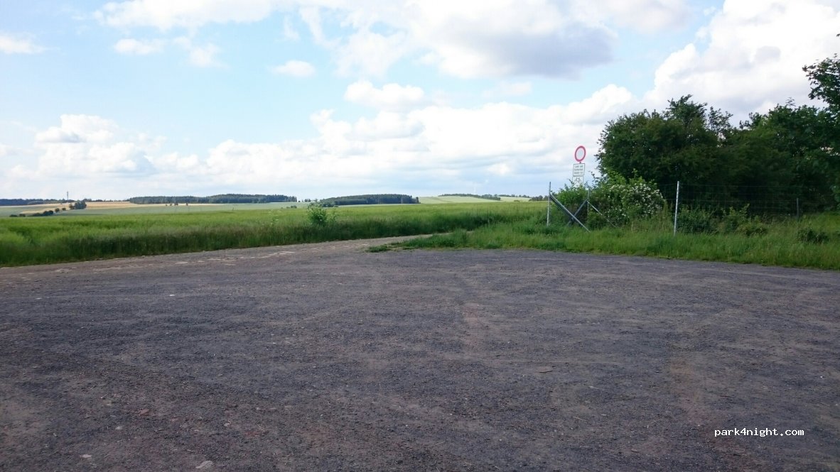 (07806) Dreba - Unnamed Road — foto