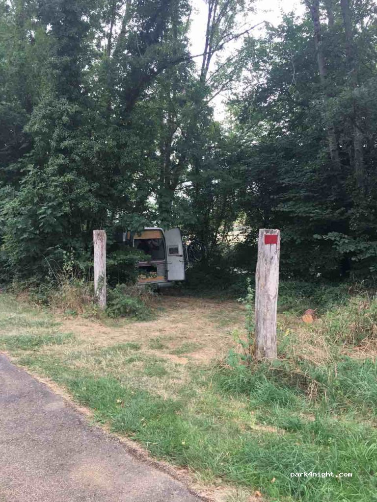 (89450) Asquins - Route de Givry — foto