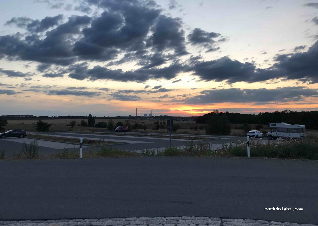 (04552) Borna - Unnamed Road — foto