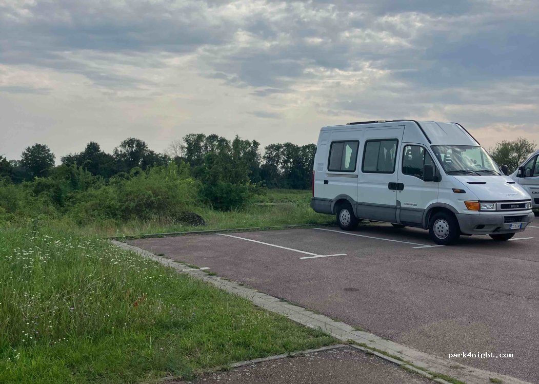 (06886) Lutherstadt Wittenberg - 10 Dessauer Straße — foto 4